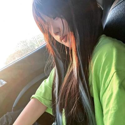 组长女儿与照料专员海报